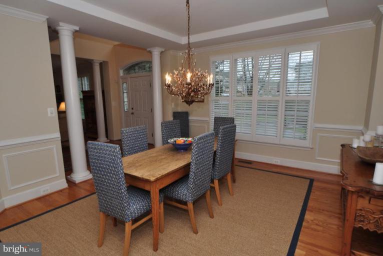 1835 Beulah Road Vienna, VA 22182 - Photo 11 of 30 Dining Room #2