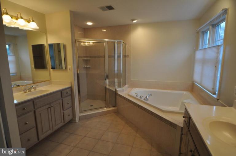 1835 Beulah Road Vienna, VA 22182 - Photo 17 of 30 Master Bath