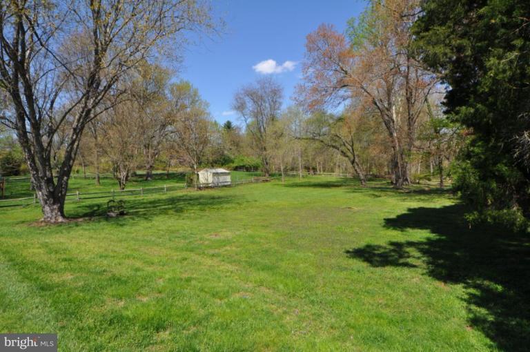 1835 Beulah Road Vienna, VA 22182 - Photo 28 of 30 Exterior #2