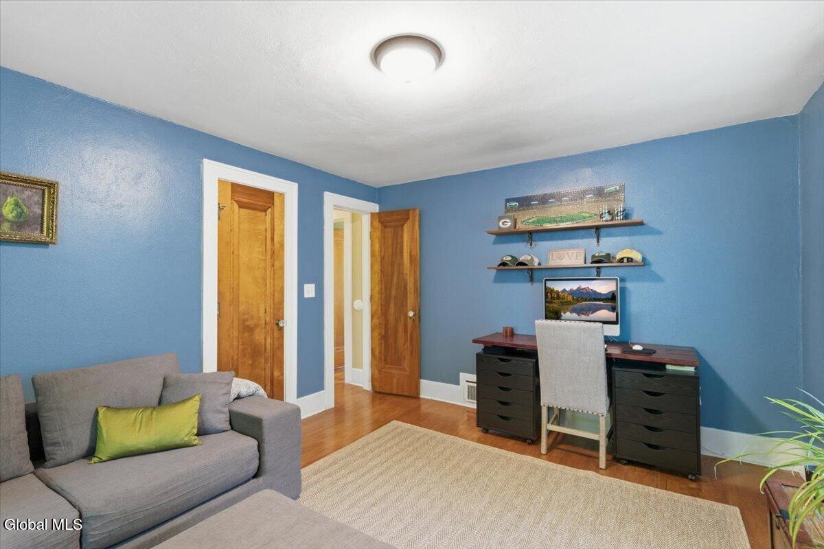 1505 Van Antwerp Road Niskayuna, NY 12309 - Photo 20 of 34 33-026_MW2_9693