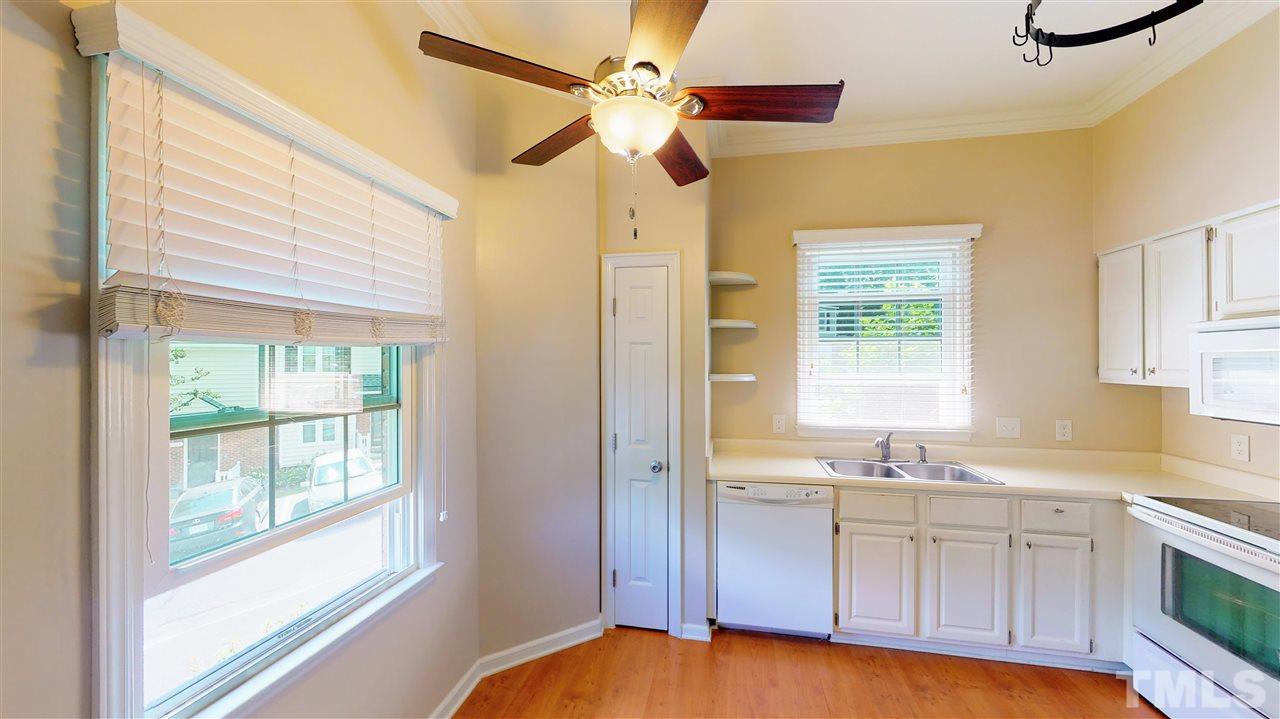 6100 Highcastle Court Raleigh, NC 27613 - Photo 8 of 23