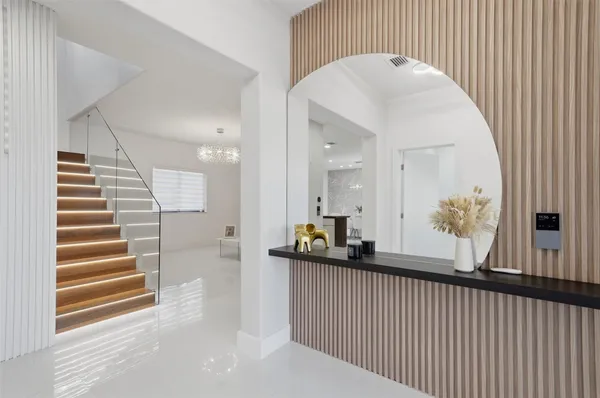 $980,000 | 4429 Southwest 165th Court, Miami, FL 33185