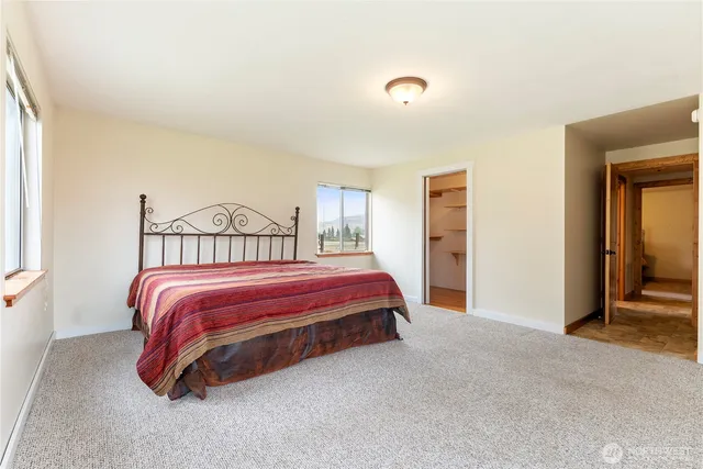 $529,000 | 245 Twisp Carlton Road, Carlton, WA 98814