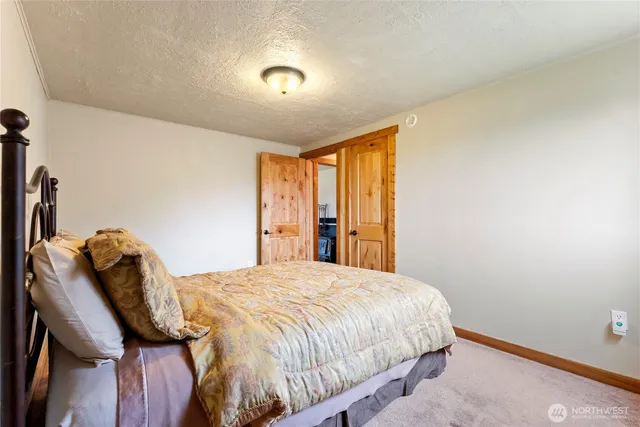 $529,000 | 245 Twisp Carlton Road, Carlton, WA 98814