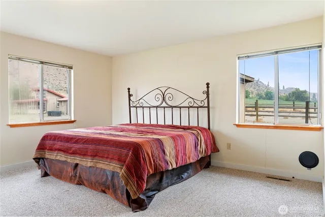 $529,000 | 245 Twisp Carlton Road, Carlton, WA 98814