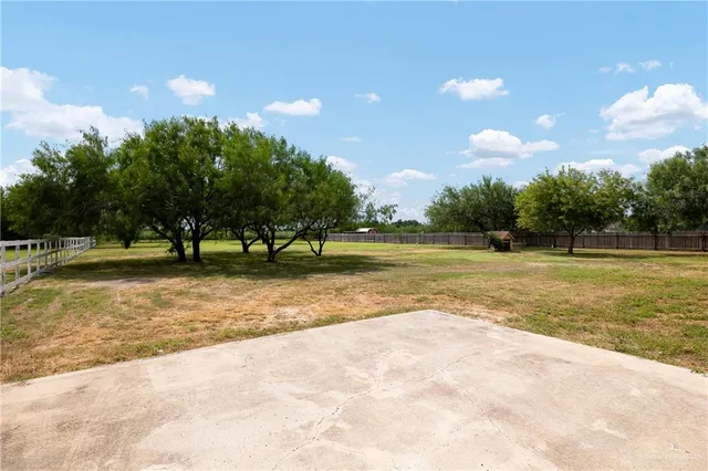 $469,000 | 340 West Estero Drive, Weslaco, TX 78596