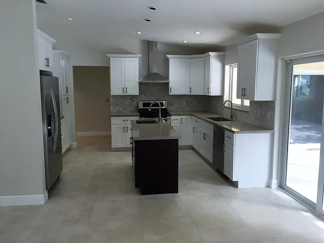 $6,600 | 7508 Chester Terrace, Boca Raton, FL 33433