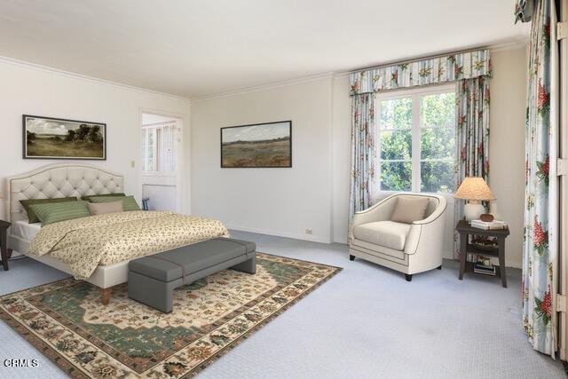 658 Chaucer Road San Marino, CA 91108 - Photo 25 of 39 a bedroom with a large bed and a couch