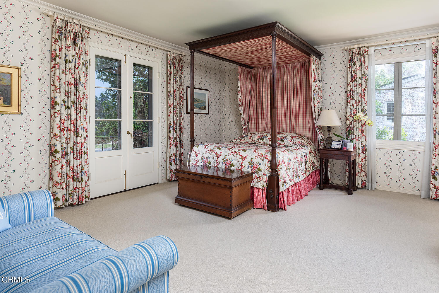 658 Chaucer Road San Marino, CA 91108 - Photo 29 of 39 a bedroom with bed and window