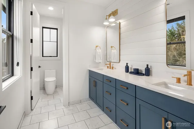 $2,995,000 | 16902 141st Place Northeast, Woodinville, WA 98072