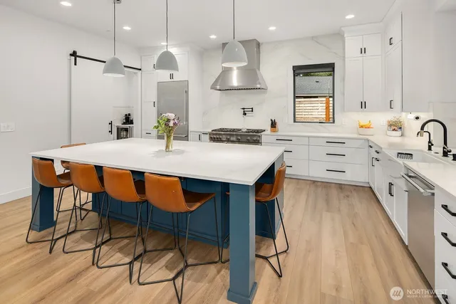 $2,995,000 | 16902 141st Place Northeast, Woodinville, WA 98072