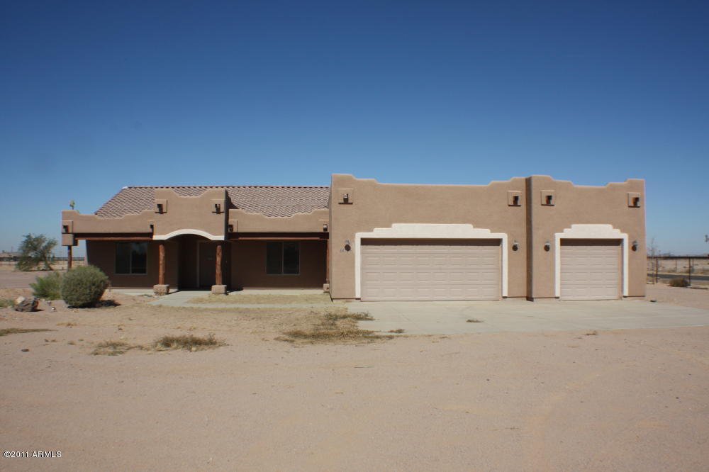 34790 West Eclipse Road Stanfield, AZ 85172 - Photo 1 of 9 Front