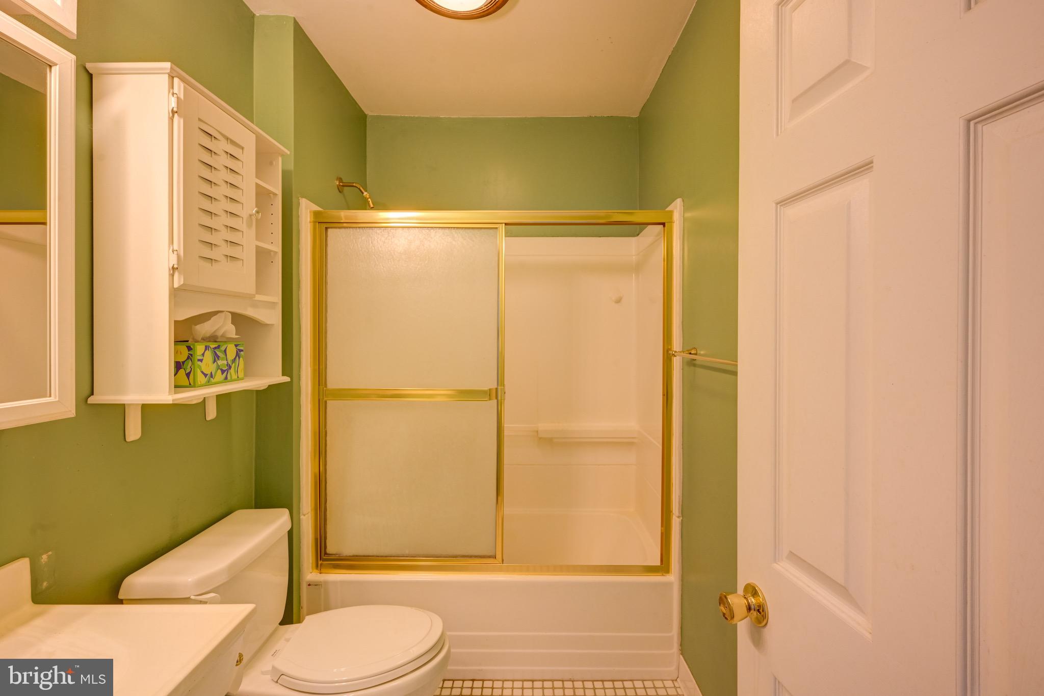 5630 Oakland Road Baltimore, MD 21227 - Photo 18 of 31 Gallery Image 18