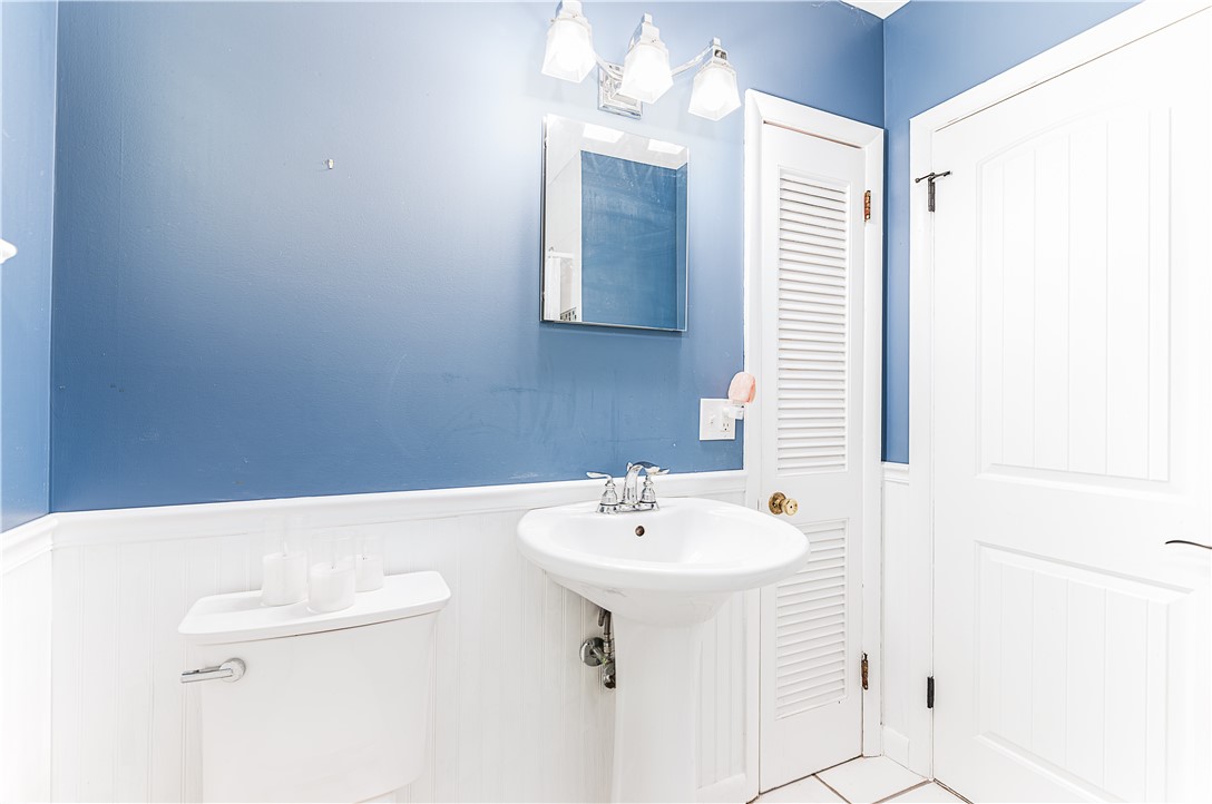 26 Fort Ninigret Road Charlestown, RI 02813 - Photo 25 of 36