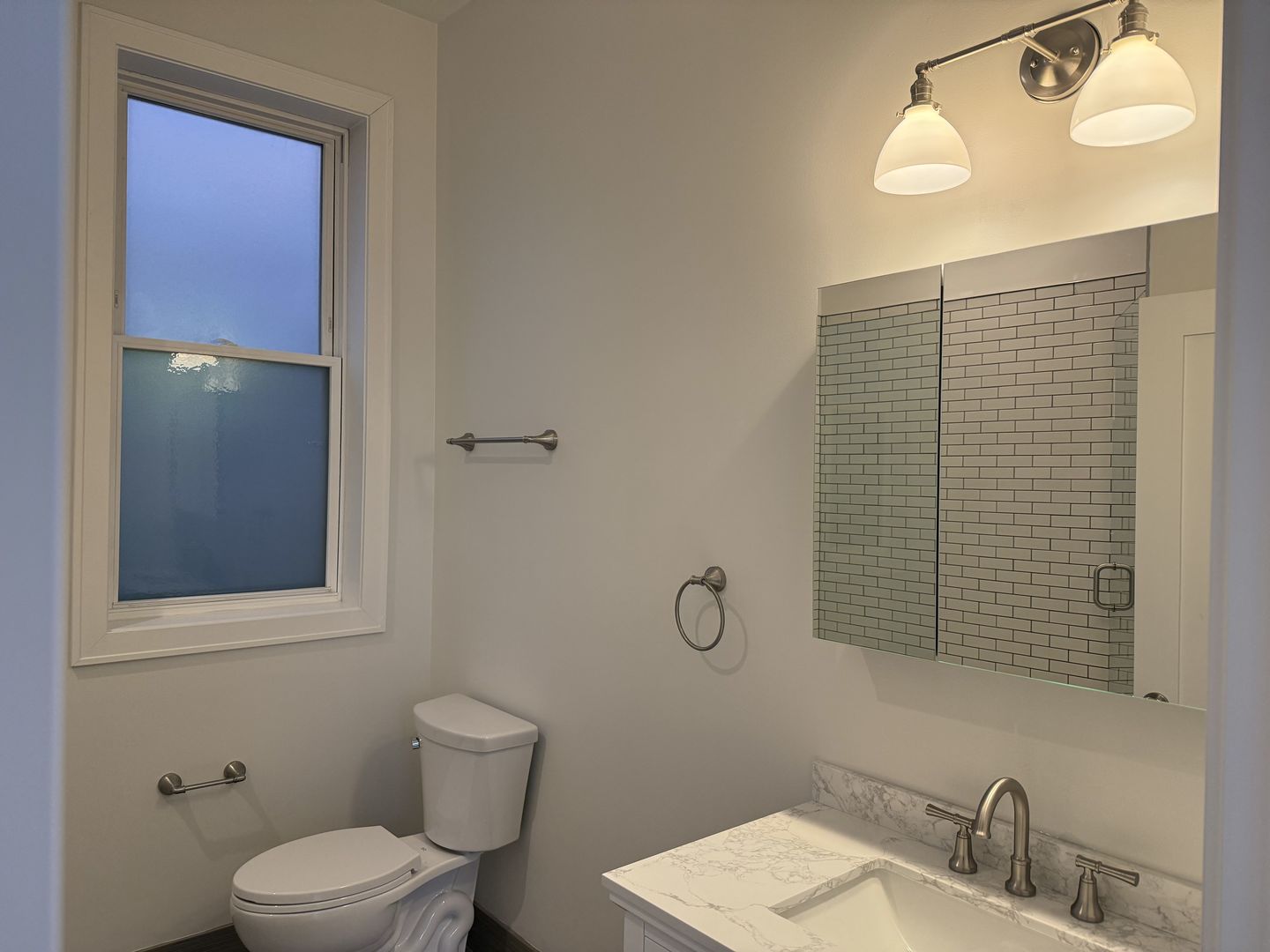 965 West 18th Street Chicago, IL 60608 - Photo 16 of 38