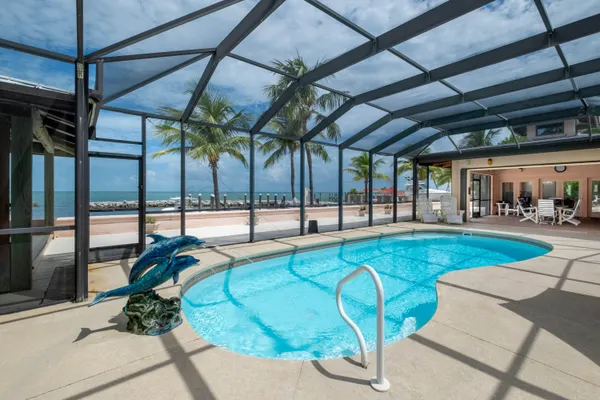 $6,950,000 | 57121 Morton Street, Marathon, FL 33050