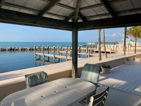 $6,950,000 | 57121 Morton Street, Marathon, FL 33050