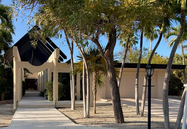$6,950,000 | 57121 Morton Street, Marathon, FL 33050