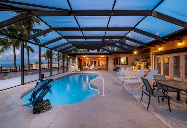 $6,950,000 | 57121 Morton Street, Marathon, FL 33050