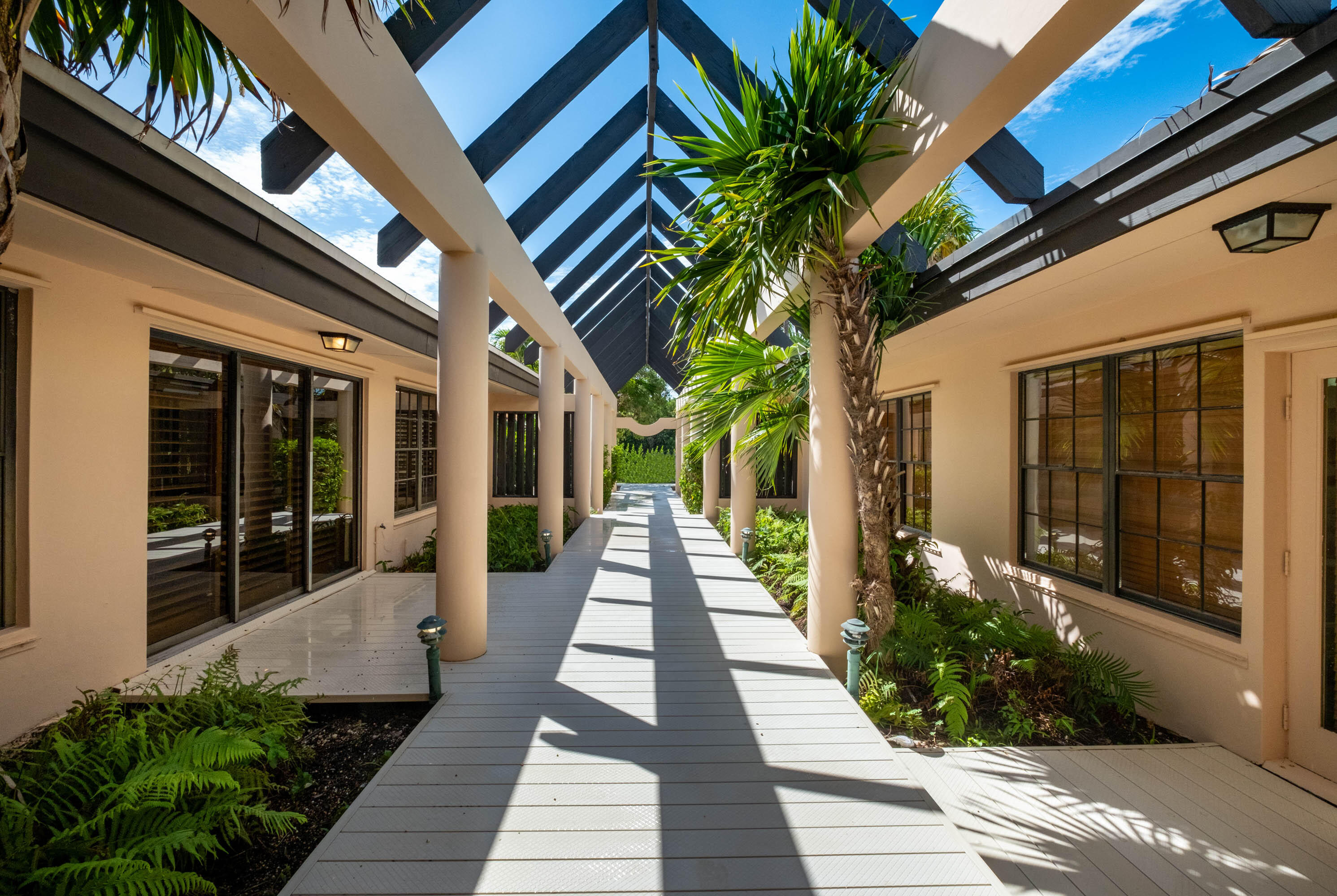 57121 Morton Street Marathon, FL 33050 - Photo 50 of 66 Entrance