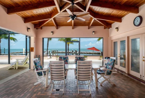 $6,950,000 | 57121 Morton Street, Marathon, FL 33050