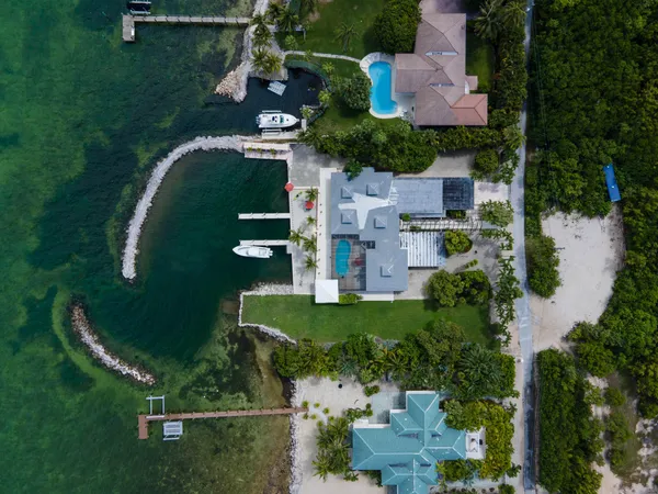 $6,950,000 | 57121 Morton Street, Marathon, FL 33050