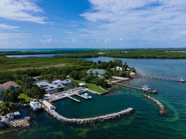 $6,950,000 | 57121 Morton Street, Marathon, FL 33050