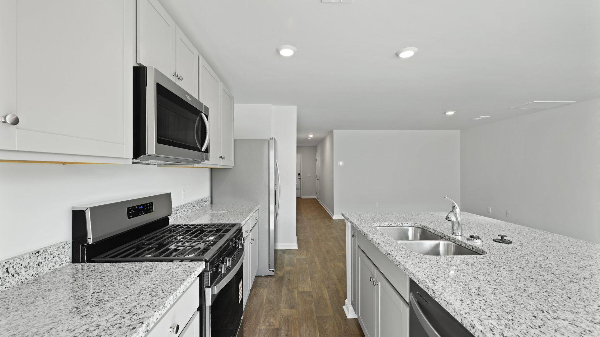 620 Pleasant Grv Way Summerville, SC 29486 - Photo 12 of 28 26-web-or-mls-550A8328