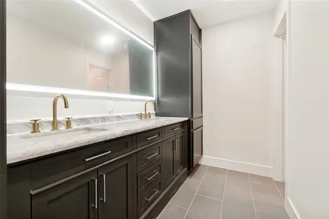 $385,000 | 2909 Silverton Drive, Dallas, TX 75229