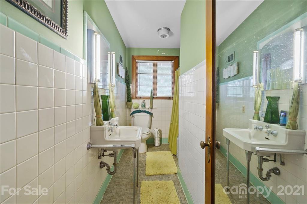 410 Island Ford Road Maiden, NC 28650 - Photo 8 of 25 Gallery Image 8