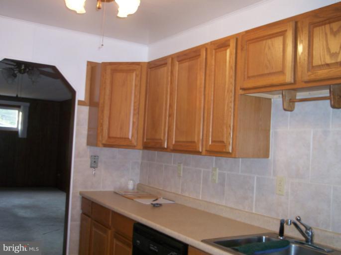 2920 Edgewood Road Bryans Road, MD 20616 - Photo 15 of 18 Kitchen