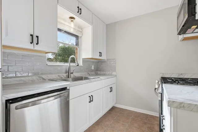 $2,595 | 3007 Kinney Avenue, Austin, TX 78704