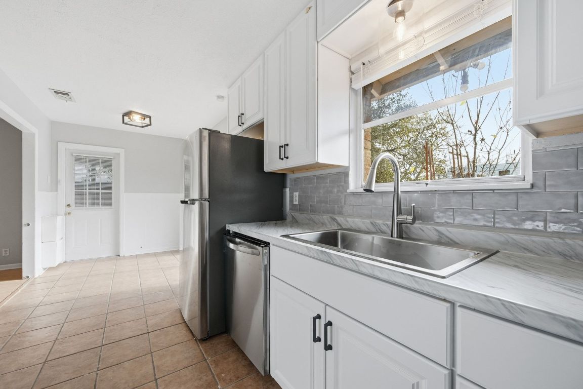 3007 Kinney Avenue Austin, TX 78704 - Photo 8 of 20