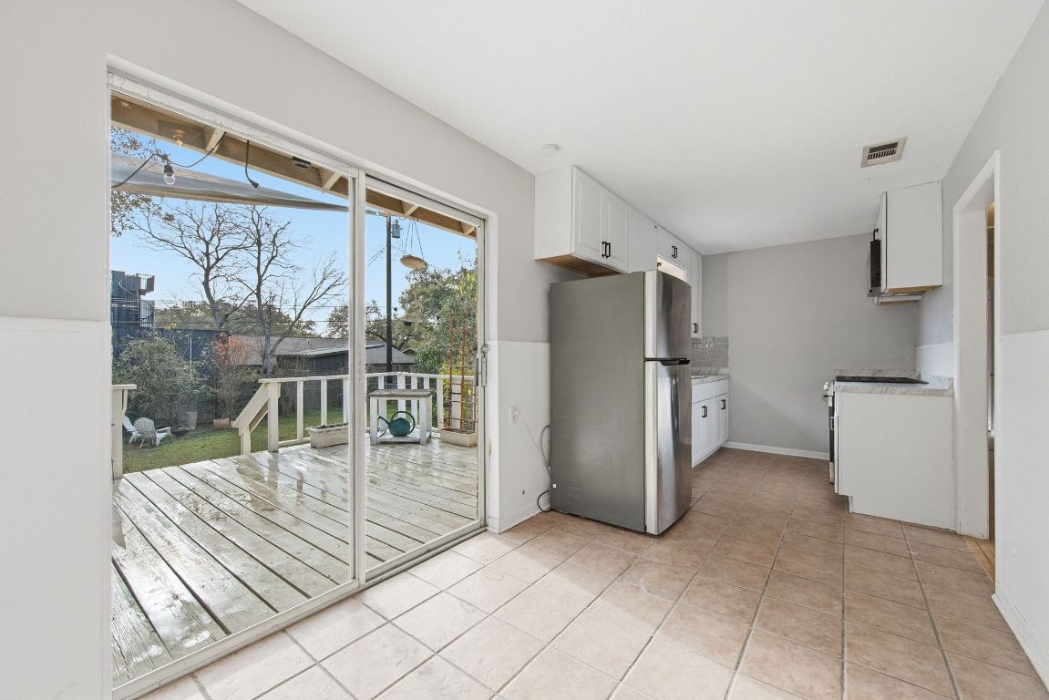 3007 Kinney Avenue Austin, TX 78704 - Photo 10 of 20