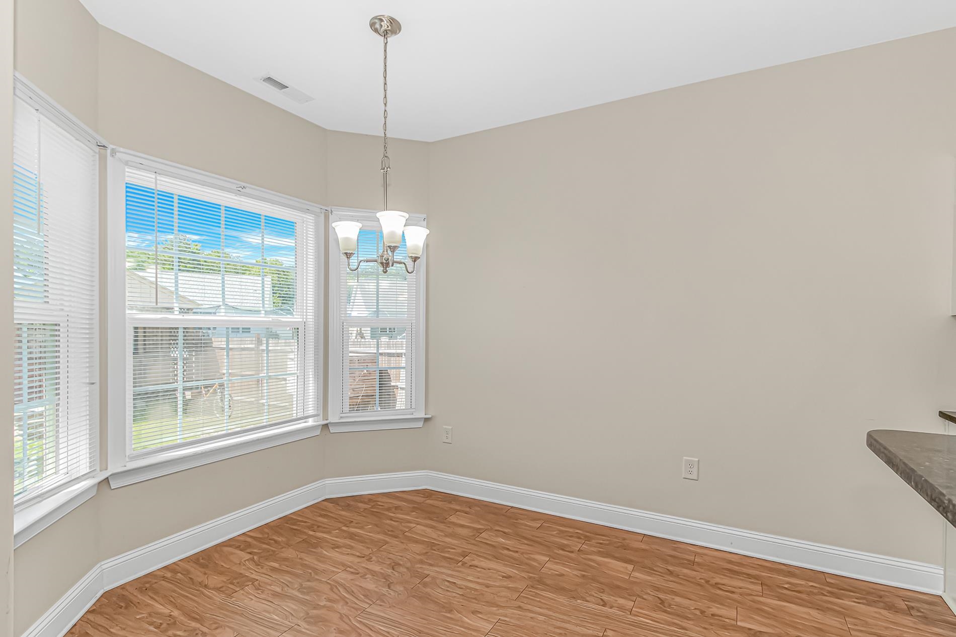 621 Garden Avenue Georgetown, SC 29440 - Photo 9 of 33