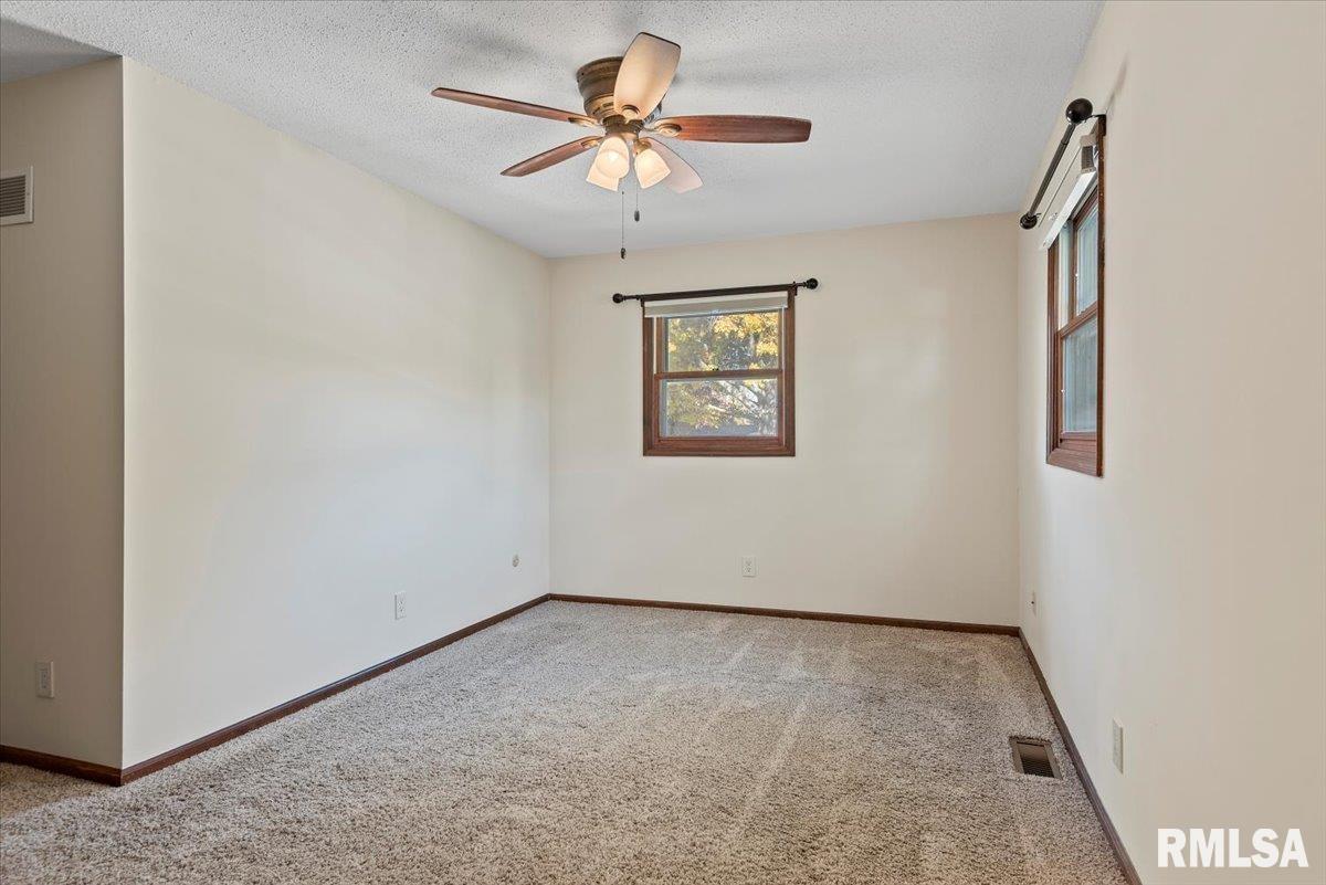 3108 Rutgers Drive Springfield, IL 62704 - Photo 16 of 42