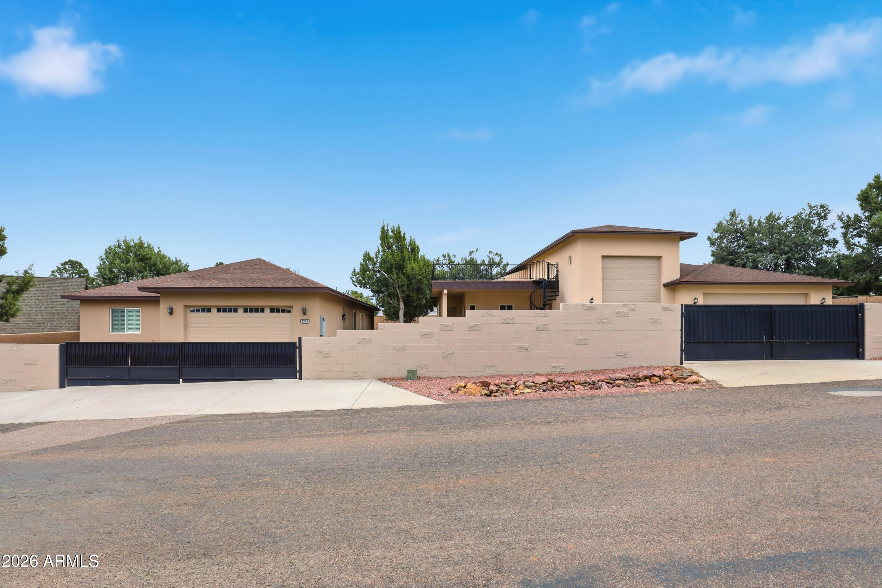 7705 Caballero Road Payson, AZ 85541 - Photo 2 of 43