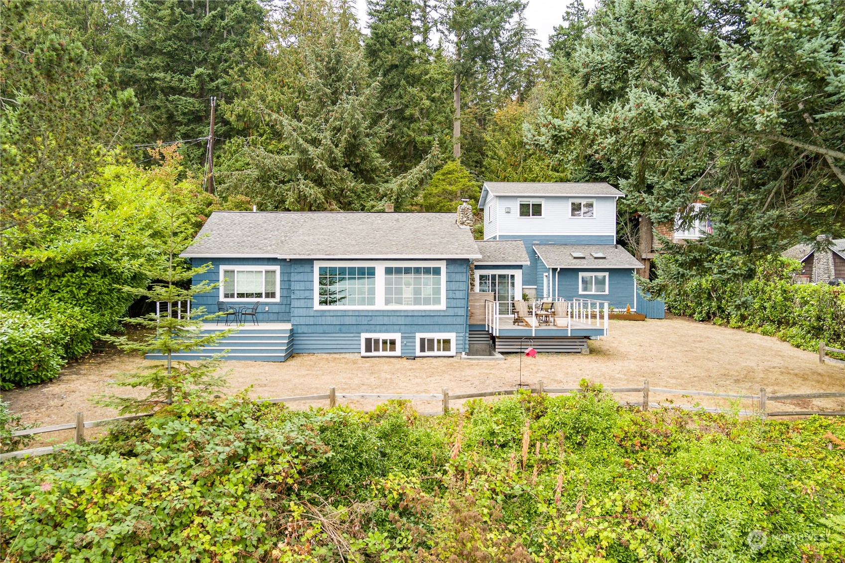 1749 North Bluff Road Greenbank, WA 98253 - Photo 30 of 39 Gallery Image 30
