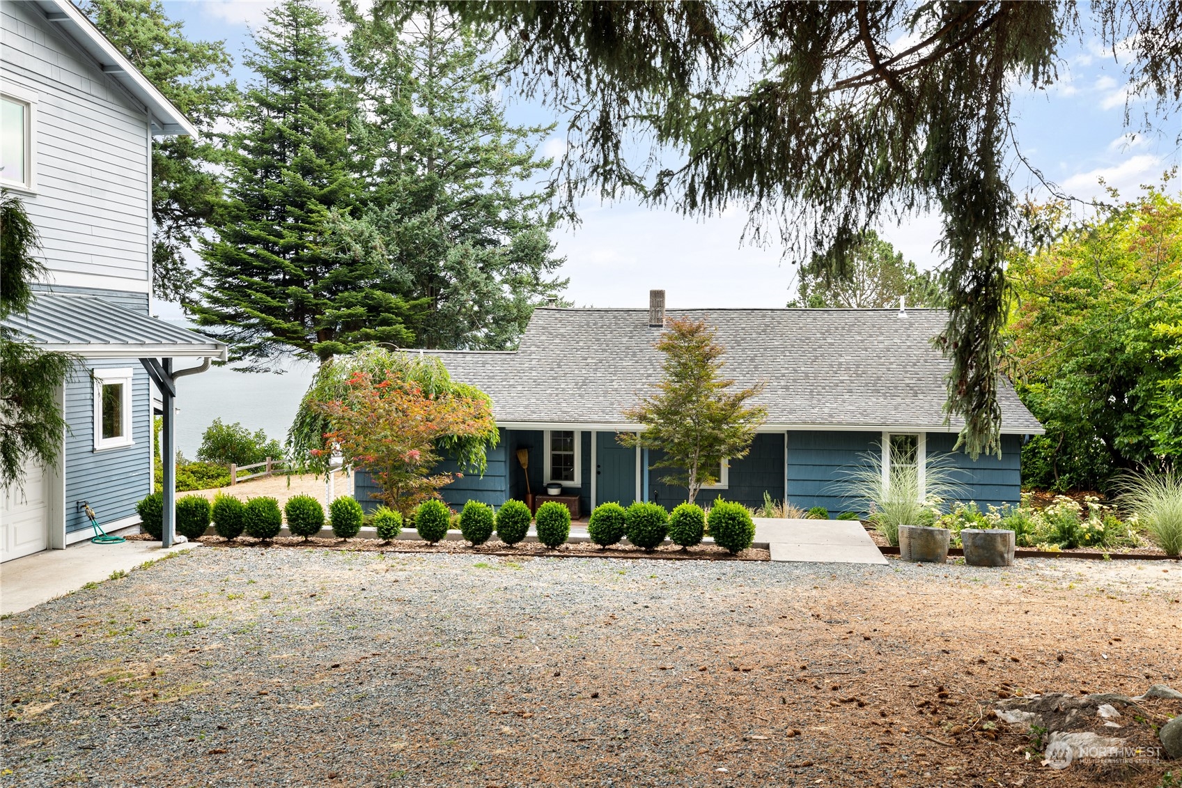 1749 North Bluff Road Greenbank, WA 98253 - Photo 3 of 39 Gallery Image 3