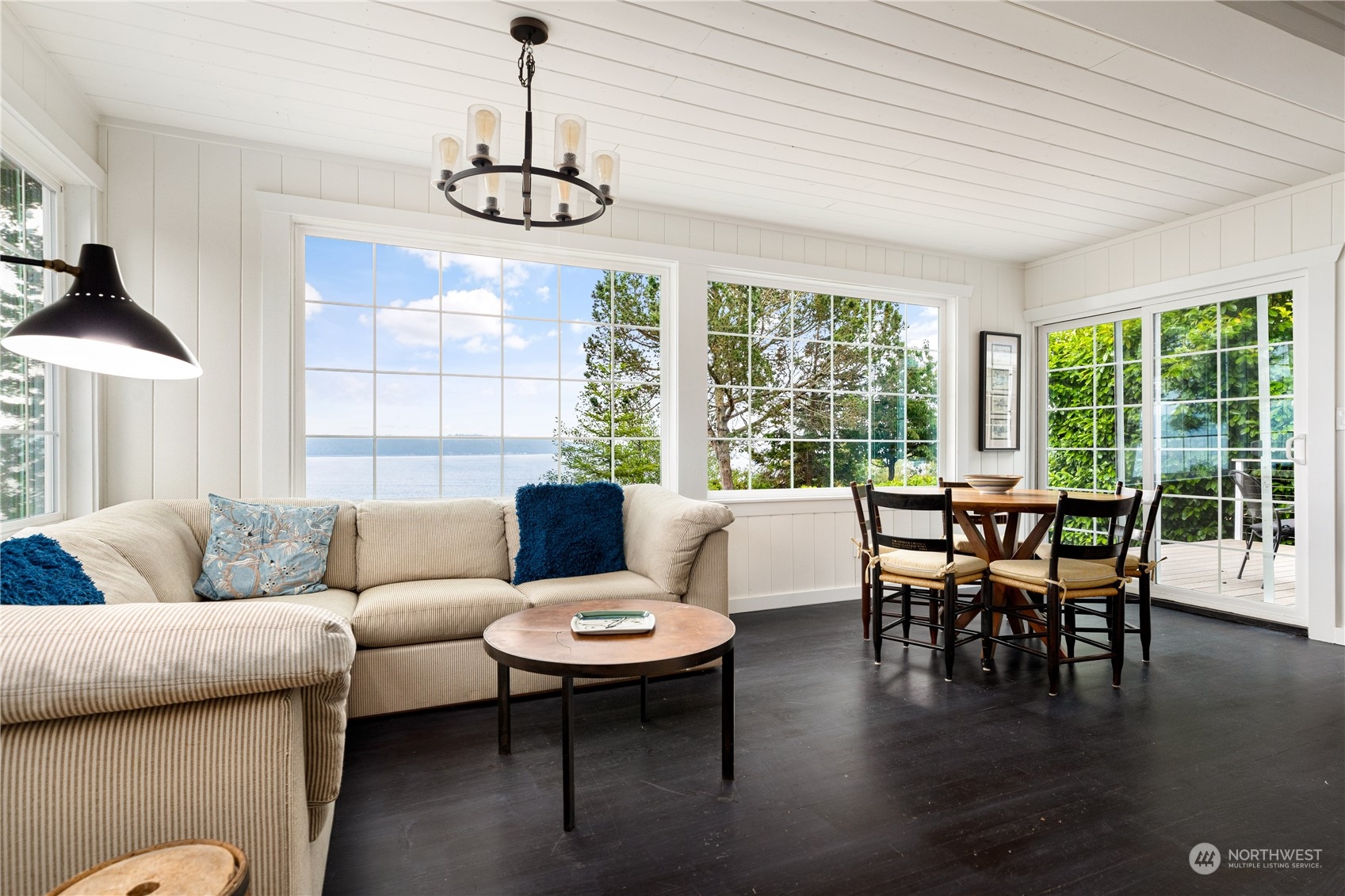 1749 North Bluff Road Greenbank, WA 98253 - Photo 8 of 39 Gallery Image 8