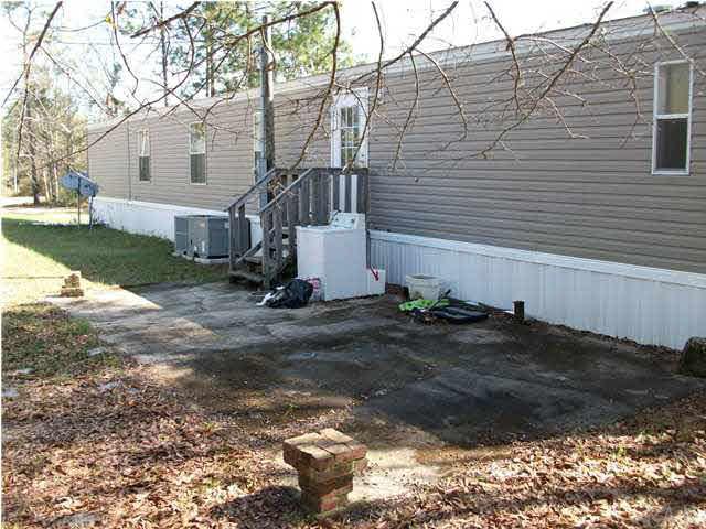 7655 Henderson Smith Road Milton, FL 32570 - Photo 3 of 31 Gallery Image 3