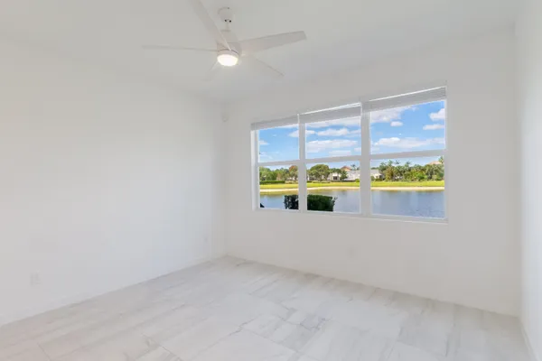 $3,400 | 8618 Via Mar Lake, Lake Worth, FL 33467
