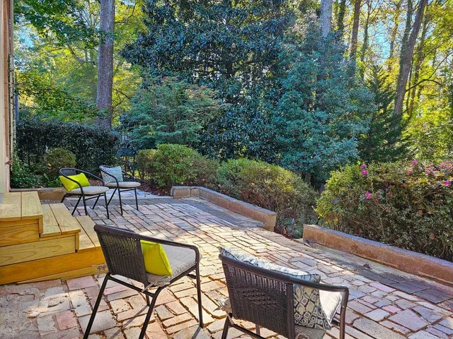 $2,800 | 1125 Willivee Drive, Decatur, GA 30033