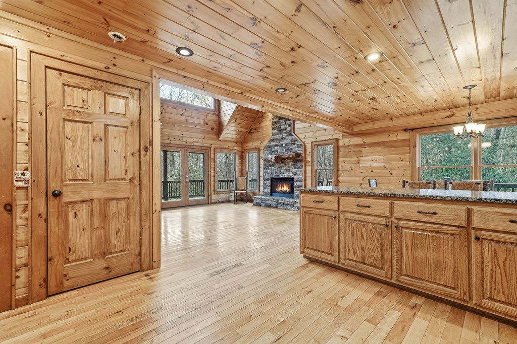 648 Stuart Mountain Road Mineral Bluff, GA 30559 - Photo 20 of 38