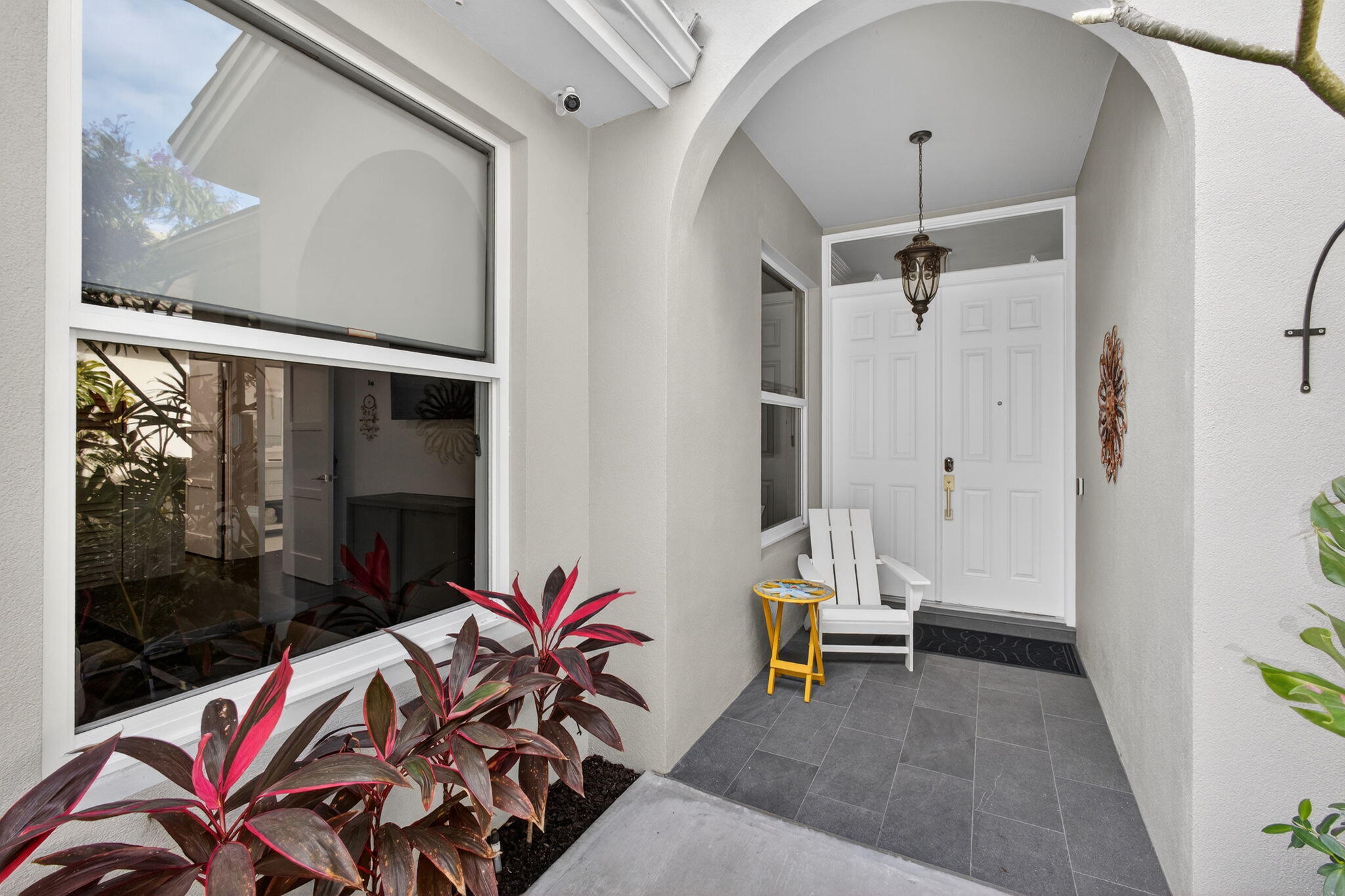 177 Hampton Place Jupiter, FL 33458 - Photo 2 of 59 6-web-or-mls-5D1A7165