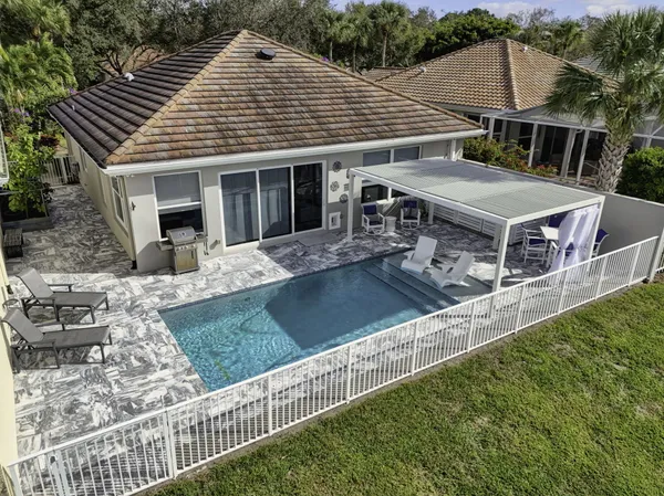 $925,000 | 177 Hampton Place, Jupiter, FL 33458