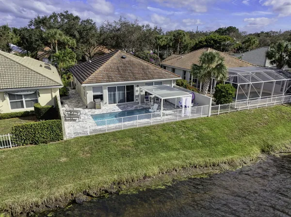 $925,000 | 177 Hampton Place, Jupiter, FL 33458