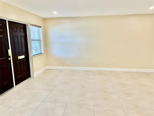 $3,100 | 1241 Southeast 3rd Court, Unit B, Deerfield Beach, FL 33441