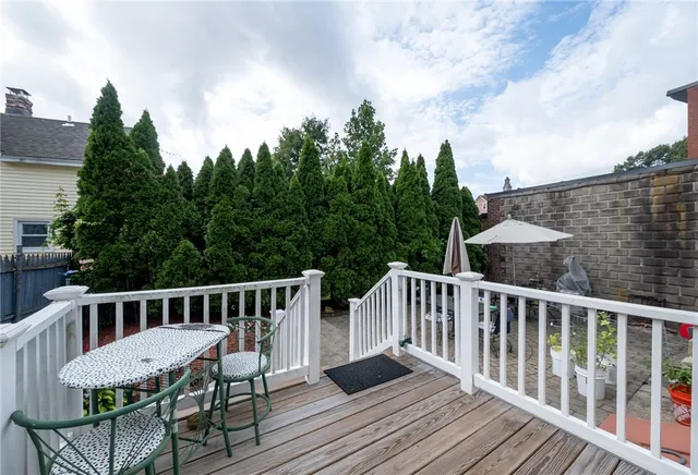 $750,000 | 498 Broadway, Providence, RI 02909