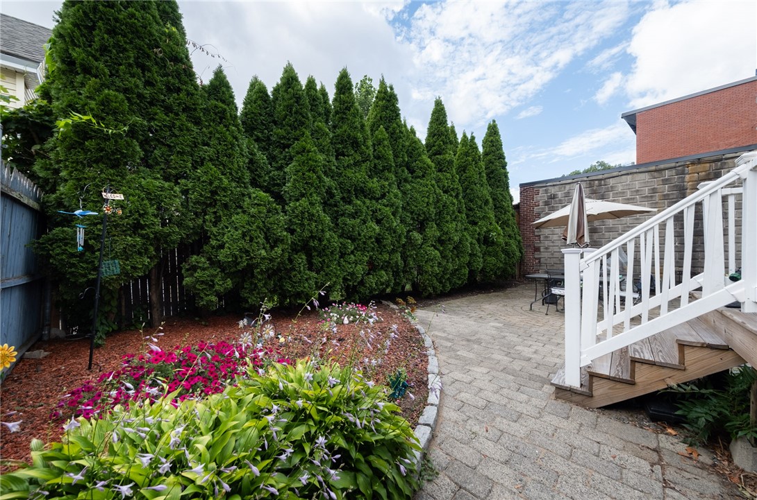 498 Broadway Providence, RI 02909 - Photo 10 of 21